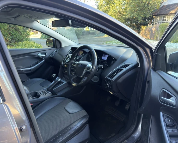 2013 Ford Focus For Sale - MEB Vehicle Sales Carshalton 09