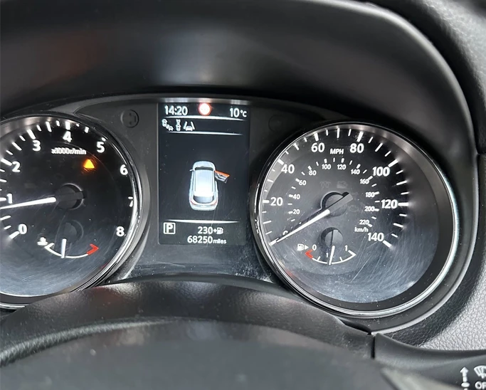 2016 Nissan Qashqai for sale - Car sales in carshalton - MEB Vehicle Sales Sutton 10